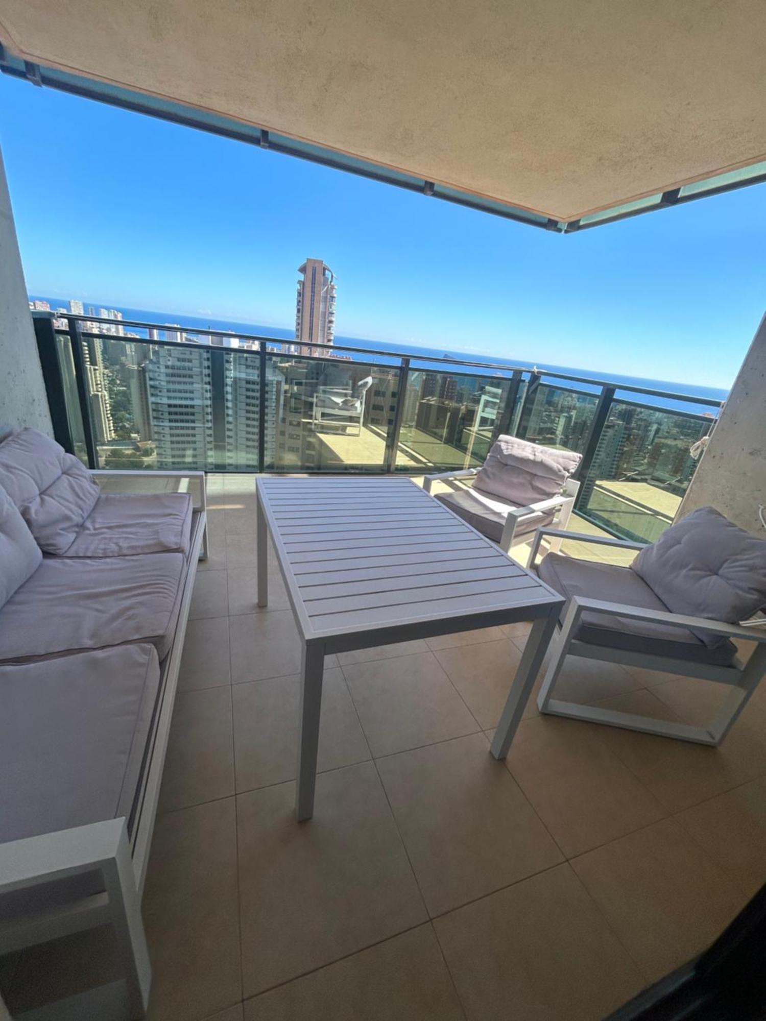 Kronos Apartment Бенидорм Экстерьер фото